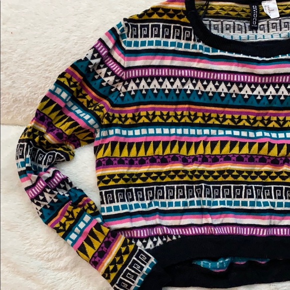 90s inspired cropped sweater - Picture 5 of 5